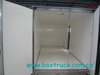 insulated truck box